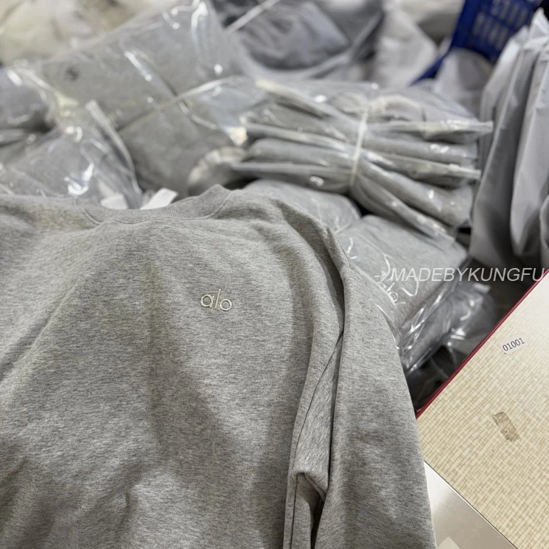【A+ Item ID 8067 Alo-Logo Logo Crew Neck Loose Long Sleeve Sweatshirt (Black White) - Image 35