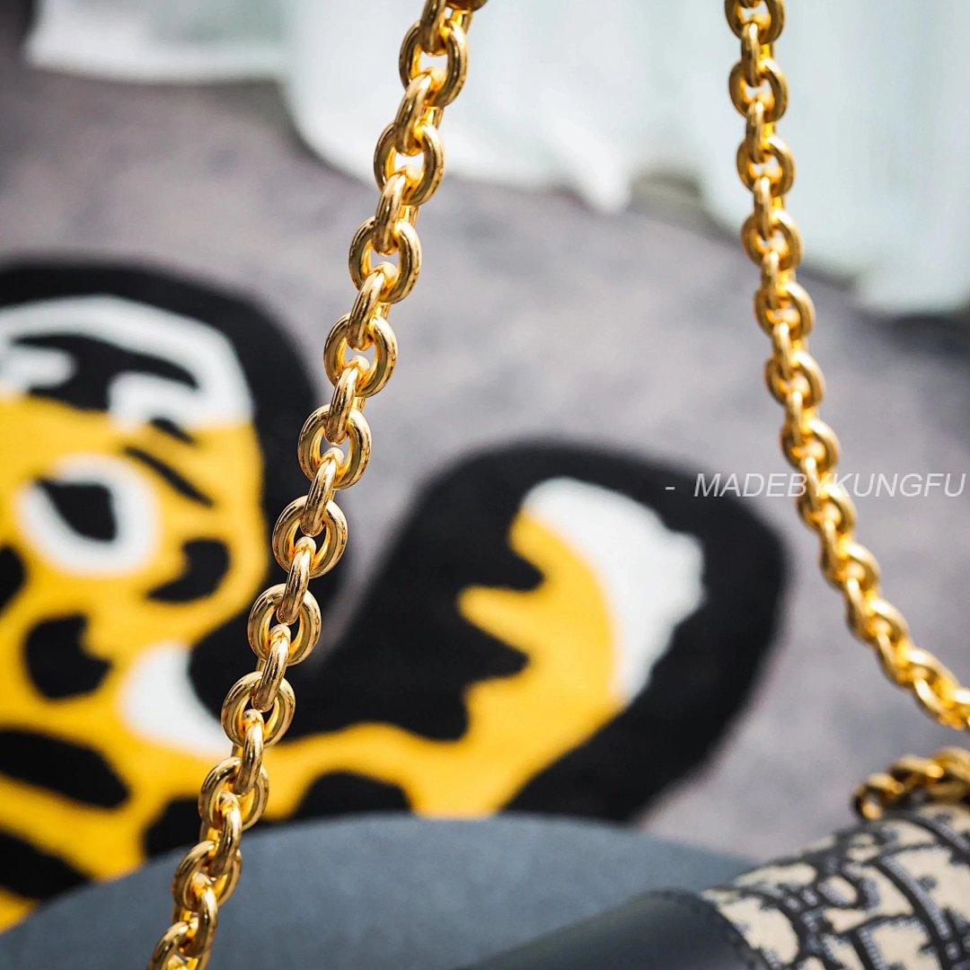 【A+ Item ID 8470 DIO-D Home Vintage Series (Oblique Print-30-Mentaigne-Montaigne Box B) - Image 17