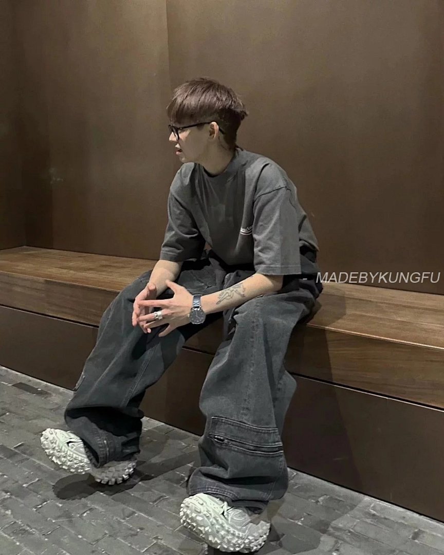 【A+ Item ID 8291 Balenciag-2022Fw (Wave Cola Short Sleeve Dark Brown Damaged Proce) - Image 3