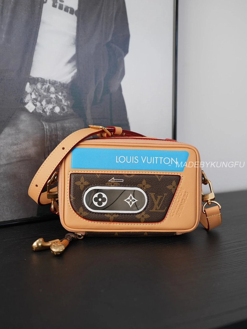 【A+ Item ID 8510 Tape Recorder Crossbody Bag “ Imported Cowhide ” Gold Piece Hardware