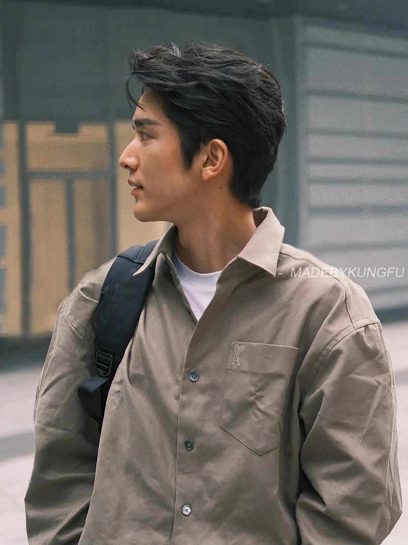 【A+ Item ID 8212 AmiParis-2023Ss Classic (Workwear Pocket Shirt Heavyweight Fabric) - Image 37