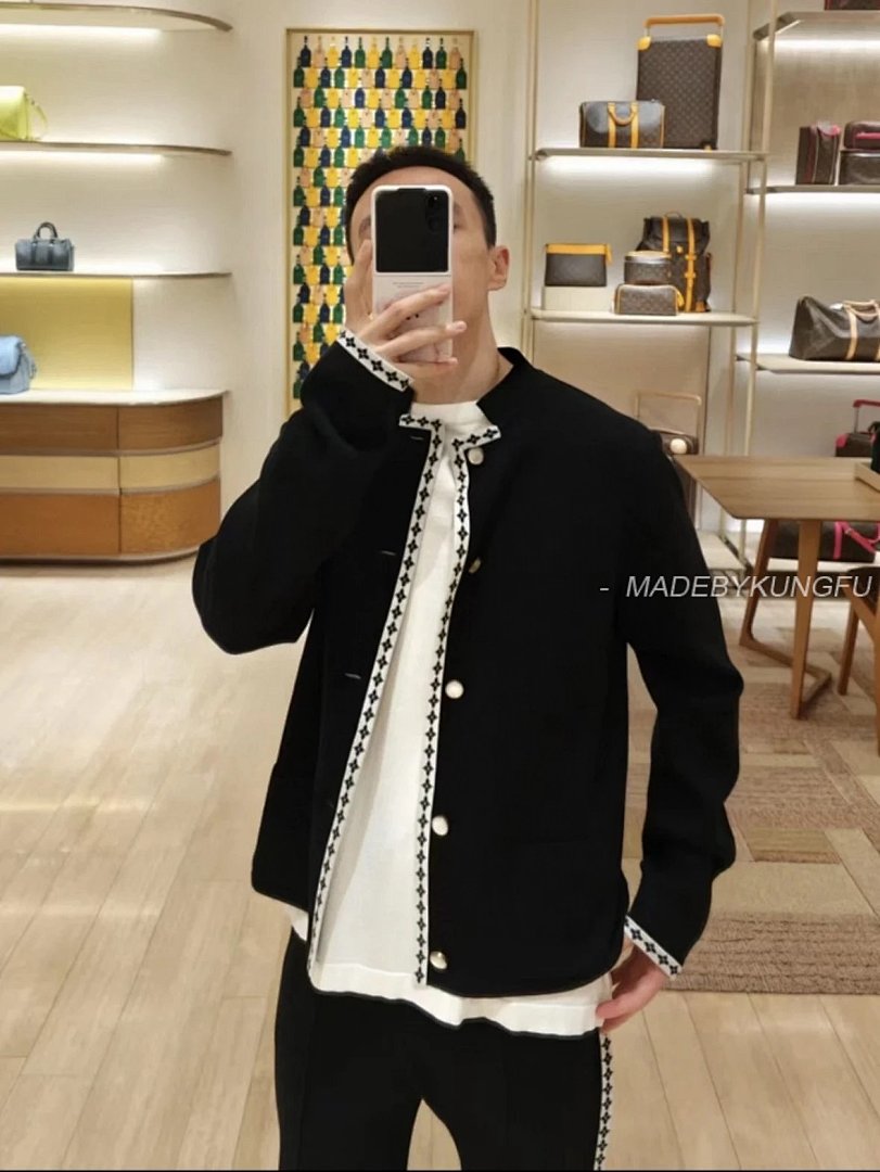 【A+ Item ID 8060 SS25 Spring Men's Collection _Exclusive Button_ _Refined Wool_ Knitted - Image 28