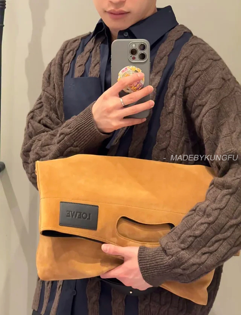 【A+ Item ID 9088 LOE Bob Special Structure Hand-Held Hollowshoulder Bag Imported Thick Suede Folda - Image 6