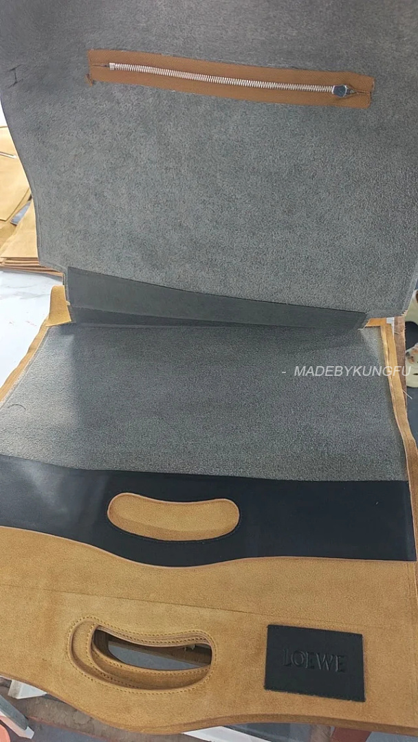 【A+ Item ID 9088 LOE Bob Special Structure Hand-Held Hollowshoulder Bag Imported Thick Suede Folda - Image 19