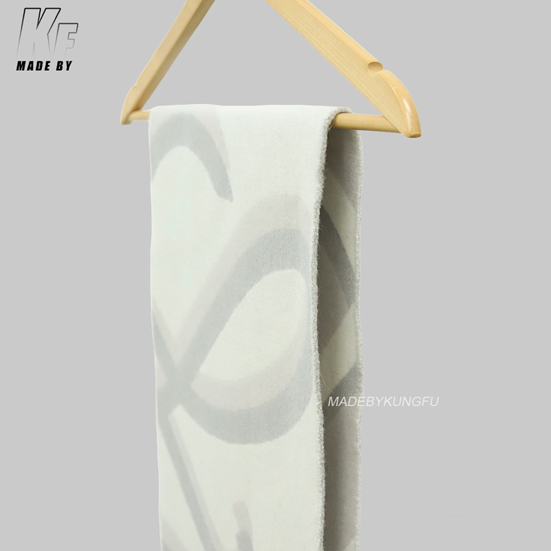 Other LOE Scarf - Image 8