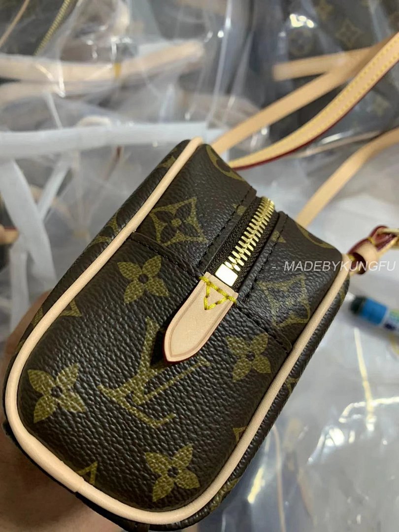 【A+ Item ID 8481 HANG-ON- Retro Classic -Monogram Coated Canvas (Bowling Bag Handbag) - Image 39