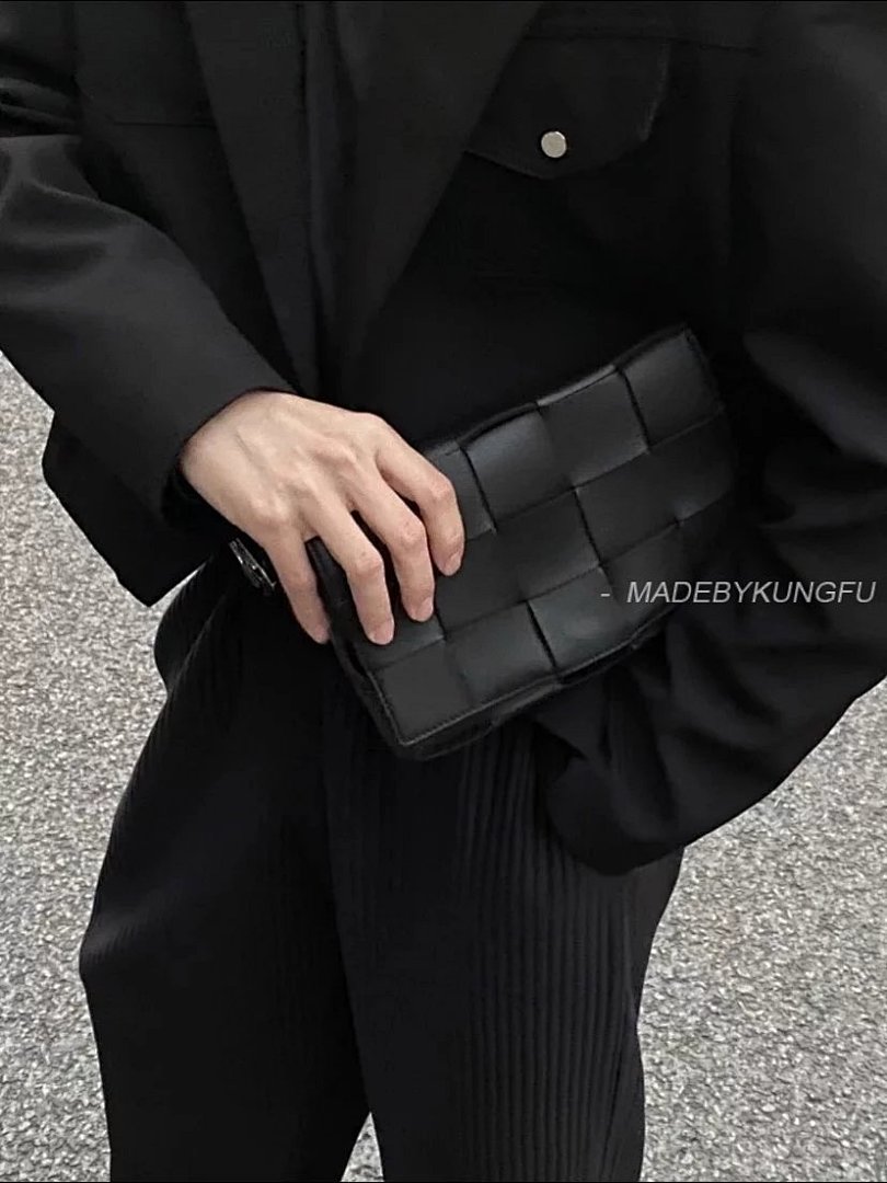 【A+ Item ID 8449 B0Ttega Veneta (Bottega CASSETTE Crossbody Bag -15 Grid Wo) - Image 11