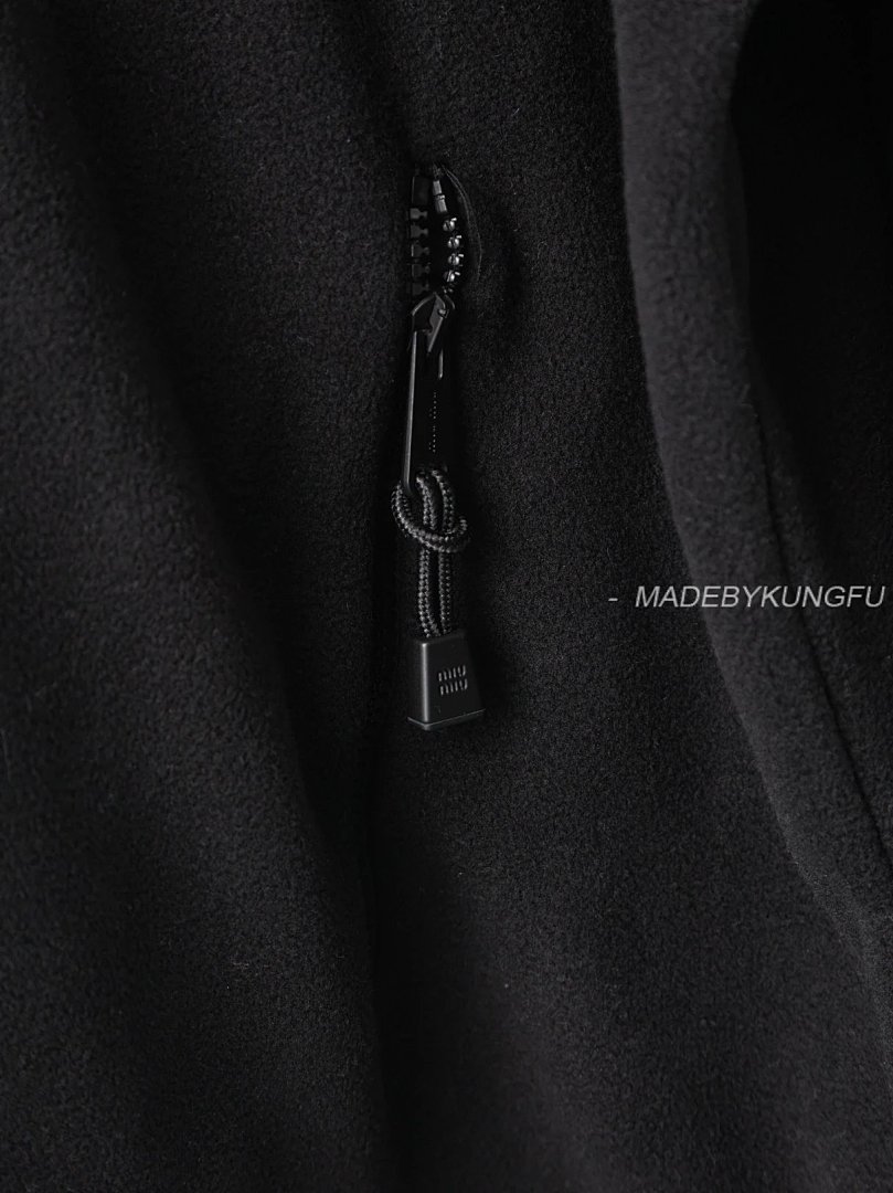 【A+ Item ID 8041 M1uMiu-2024-Ss-Fleece Zipper Jacket (Classic Small Label Embroidered) - Image 6