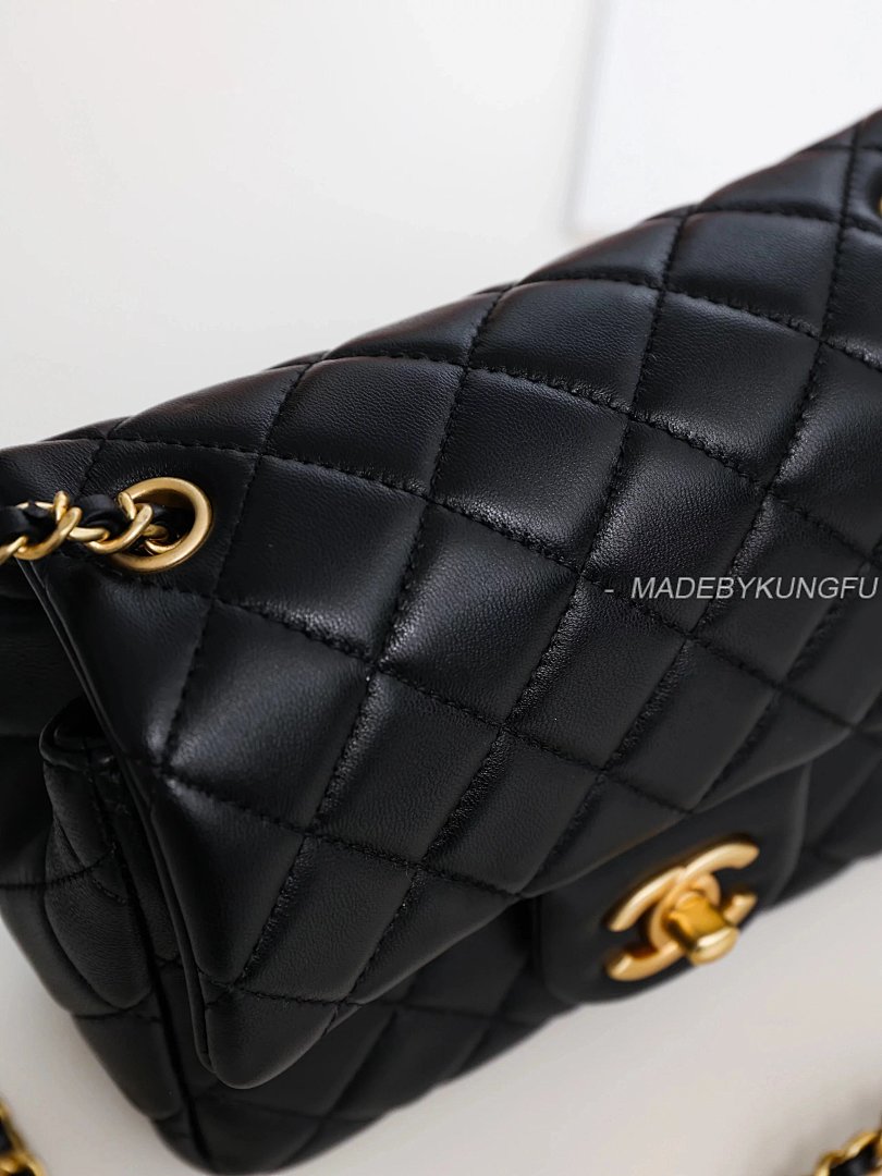 【A+ Item ID 8460 CHANEL (Classic Chain Bag Mini Golden Bead Square Fat Flip Sm) - Image 19