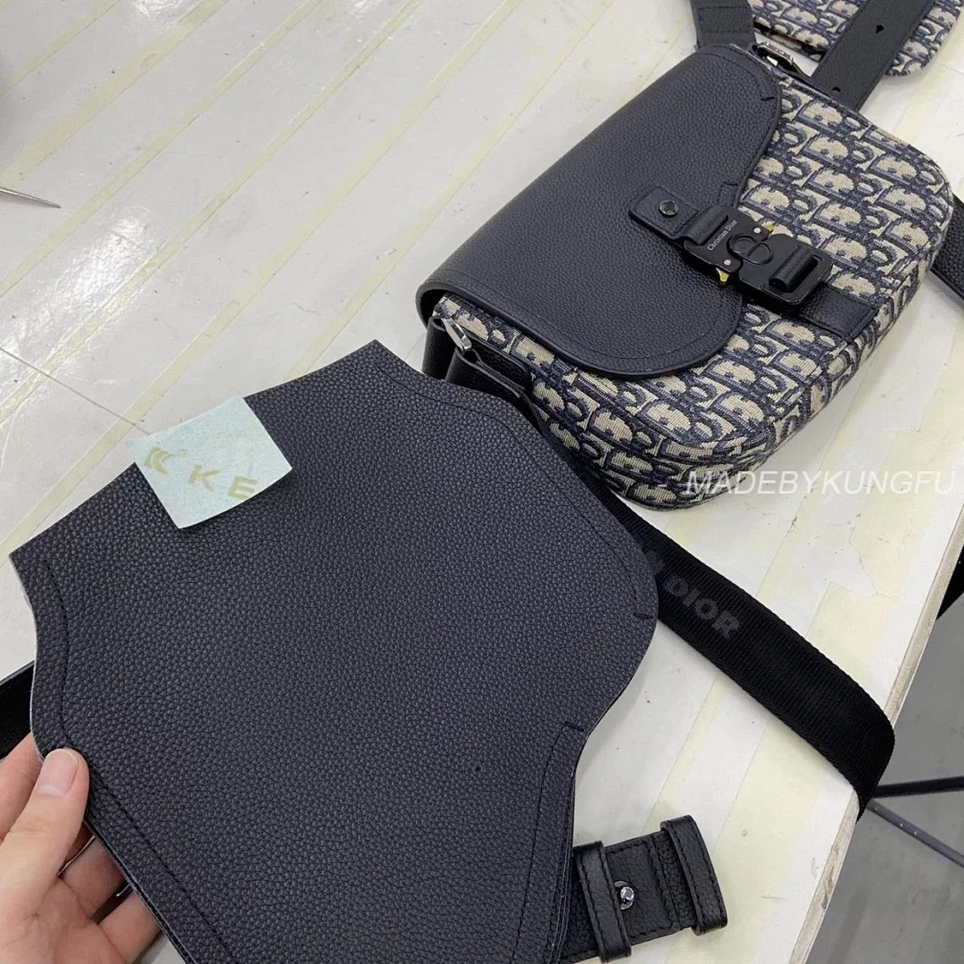 【A+ Item ID 8473 Dior-Oblique- Classic Old Flower Canvas Leather Shoulder Bag (Allover) - Image 2