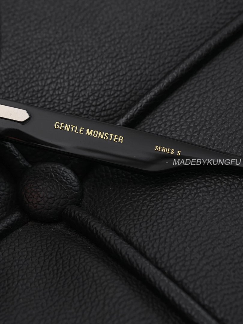 【A+ Item ID 8408 Gent1E-M0Nster-GM-2024Ss-UNAC_N- Gradient Sunglasses (Sunset Color) - Image 15