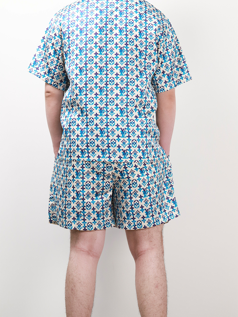 Christian Louboutin 1V Mulberry Silk Blended Shorts - Image 3