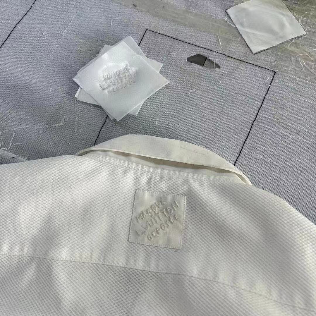Other 1V Crystal Polo - Image 10