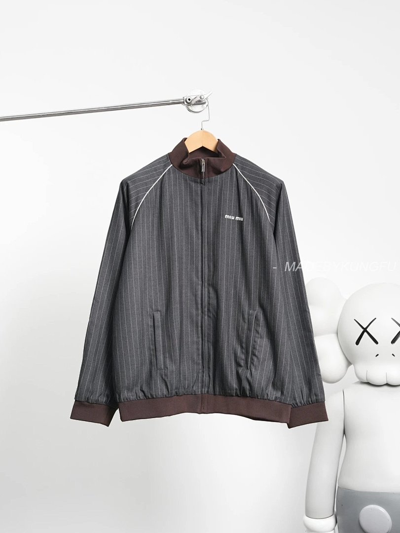 【A+ Item ID 8045 Miu “100% Cotton Wool ”FW25 Qixi Series Striped Zipper Stand Colla - Image 16