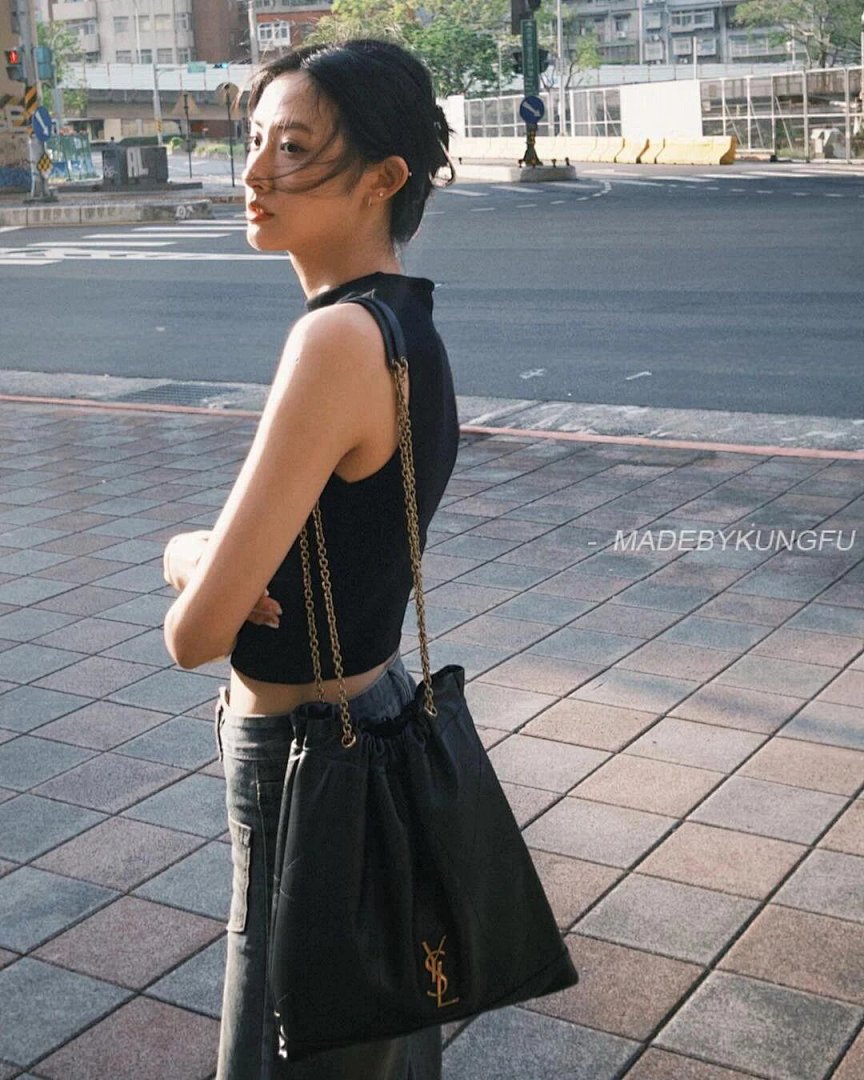 【A+ Item ID 8511 Tevs-Saint-Laurent-YSL-Jamie-4_3- Lambskin Tote Bag (Large Garbage Ba) - Image 38