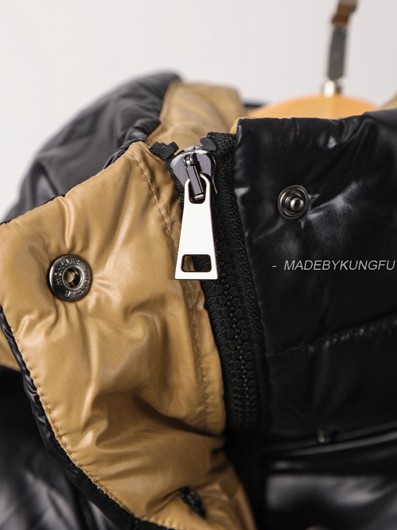 【A+ Item ID 8125 M0Ncler- Mouth Covering (Classic -Parana- Black Gold Powdered) - Image 9