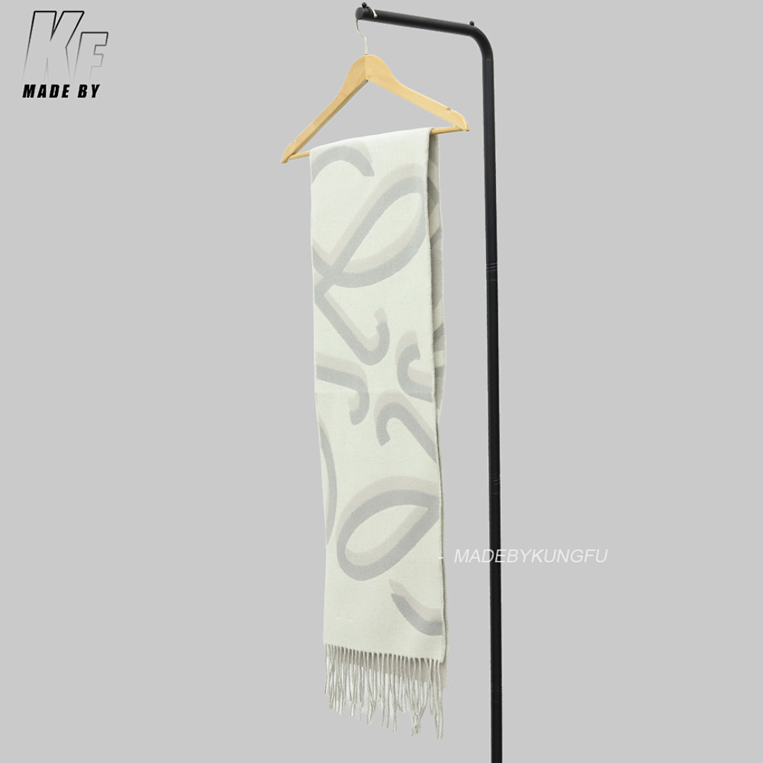 Other LOE Scarf - Image 9