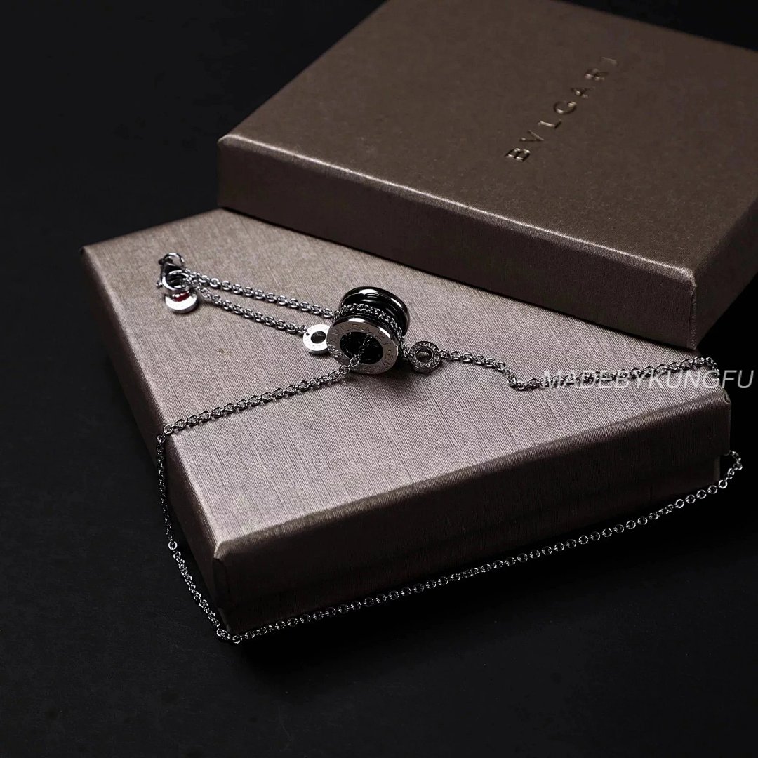 【A+ Item ID 8372 Baoge -BGR- Takaraya (Charity Little Red Man Black Ceramic Pendant) - Image 27