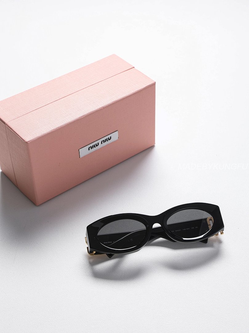 【A+ Item ID 8412 M1U-Miu- Miu -2022Ss- Classic (Cat Eye Sunglasses Flat Frame Su) - Image 17