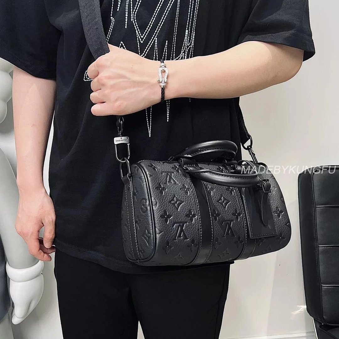 【A+ Item ID 8428 Advanced Customization (KEPEALL25 Leather Embossed Crossbody Bag Ge)
