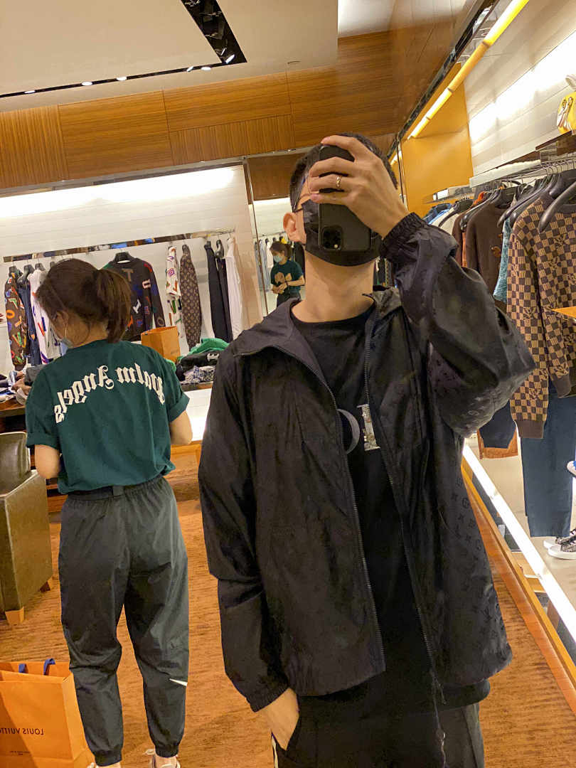 Other VV Jacket - Image 2
