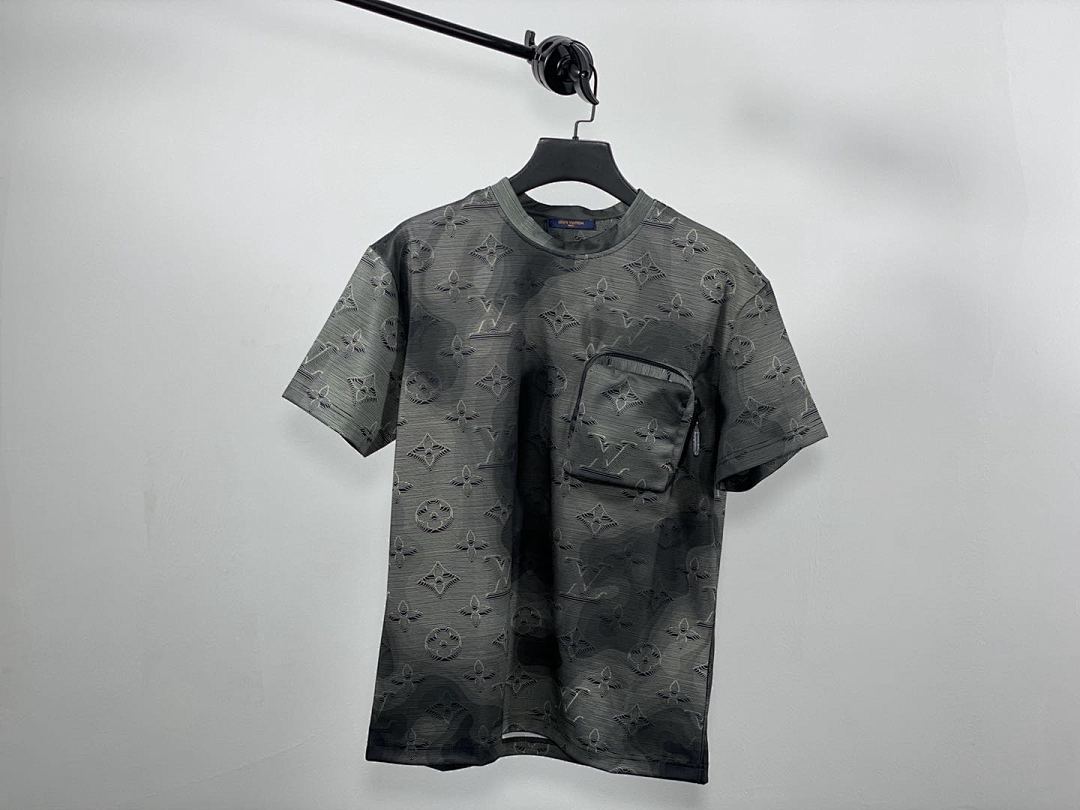 V Thermal Induction Pocket Tee, photo 1