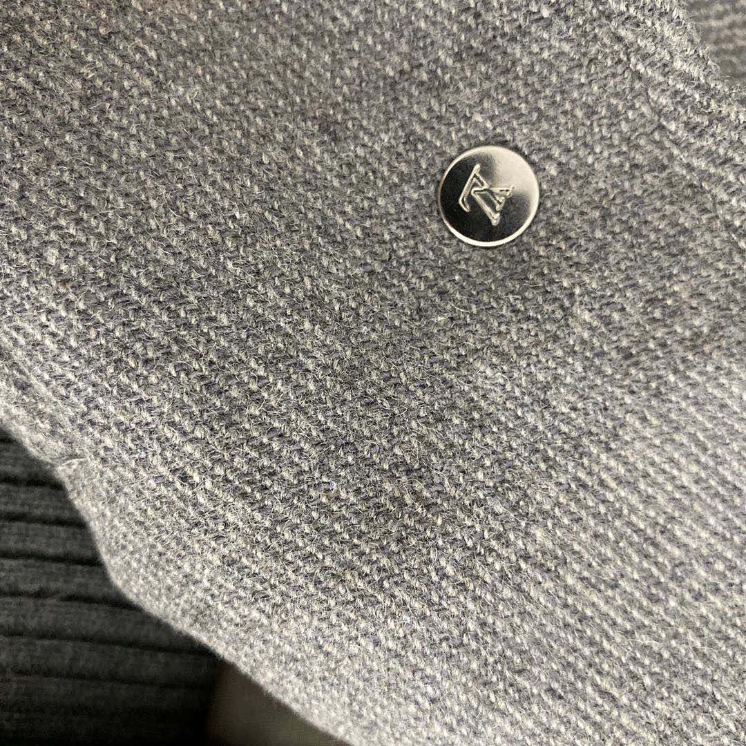 Other VV Full Wool Grey Jacket - Image 21