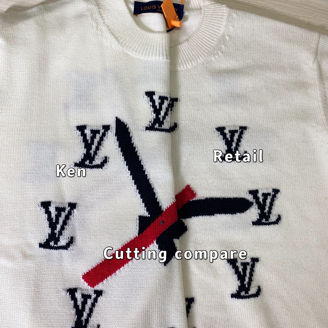 Other VV Clock Sweater - Image 11