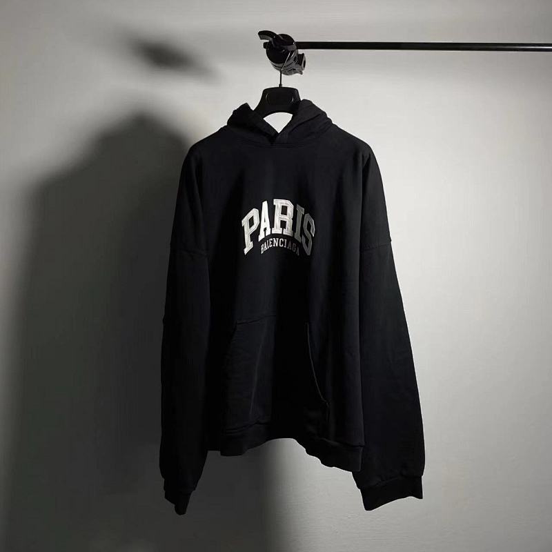 BAL 2022 PARIS *WANWAN*, photo 1