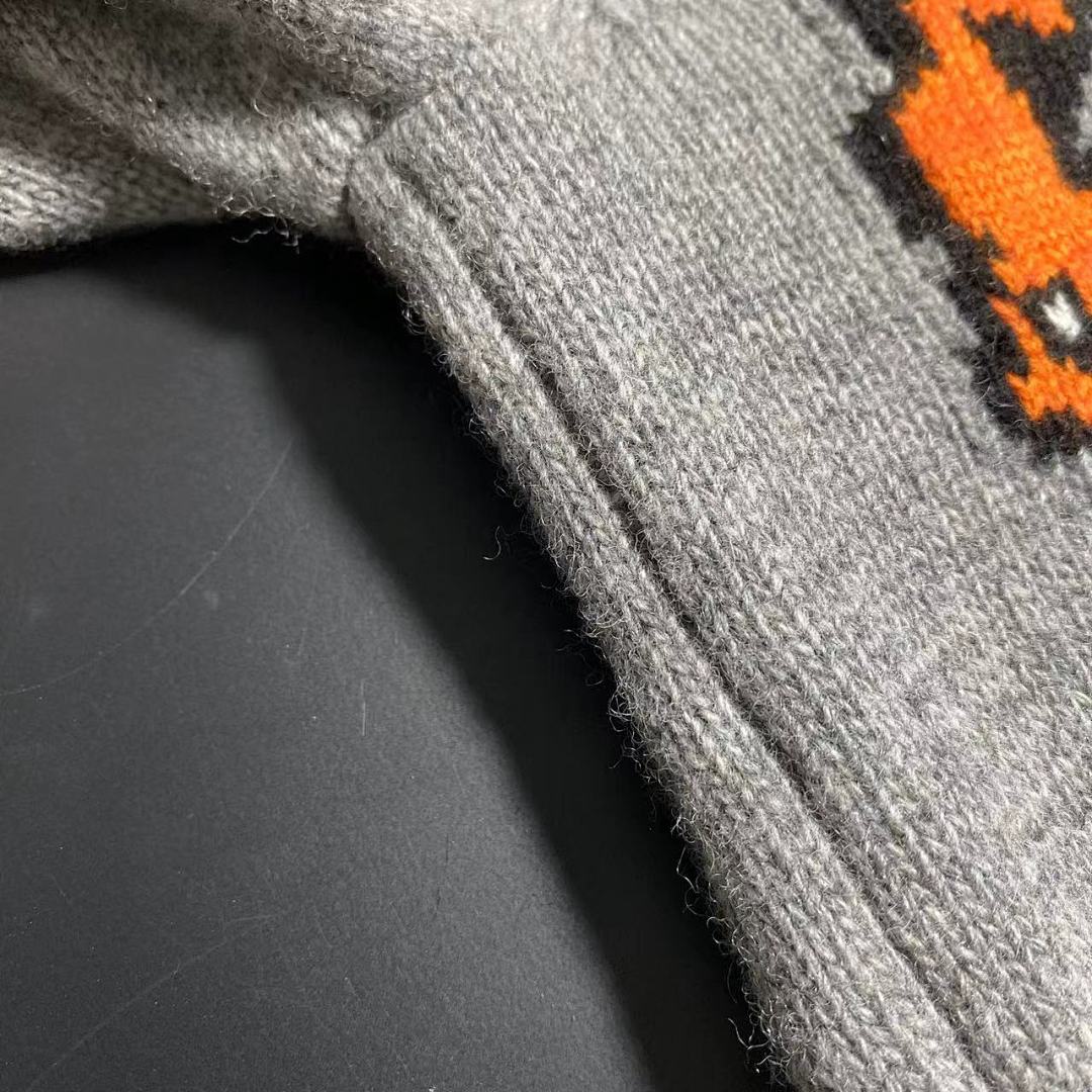 Other V.V 2022 Tiger Wool Sweater - Image 38