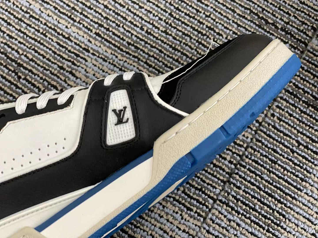 Other VV Black White 2021 Sneaker - Image 14