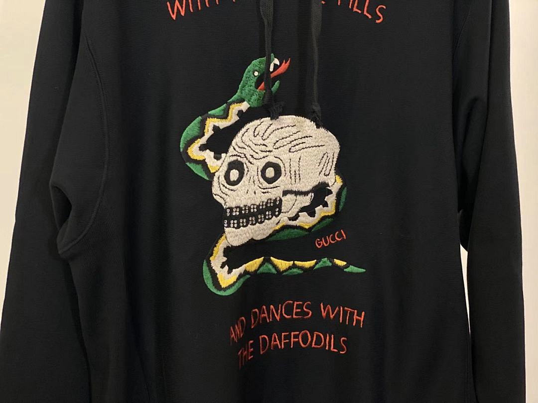 Other GC Sneak Embroidered Sweatshirt - Image 13