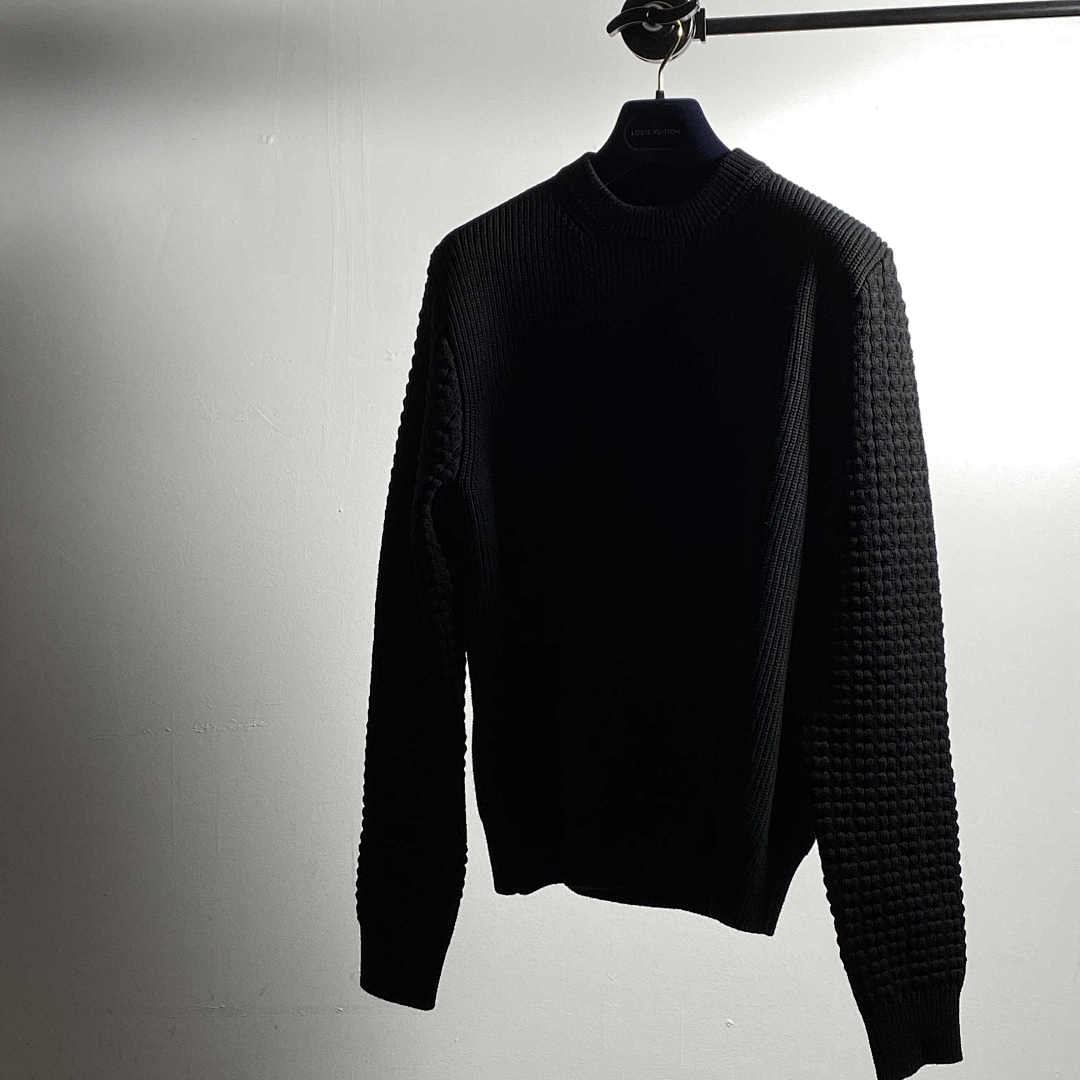 Other VV Black Nigo Logo Sweater - Image 14