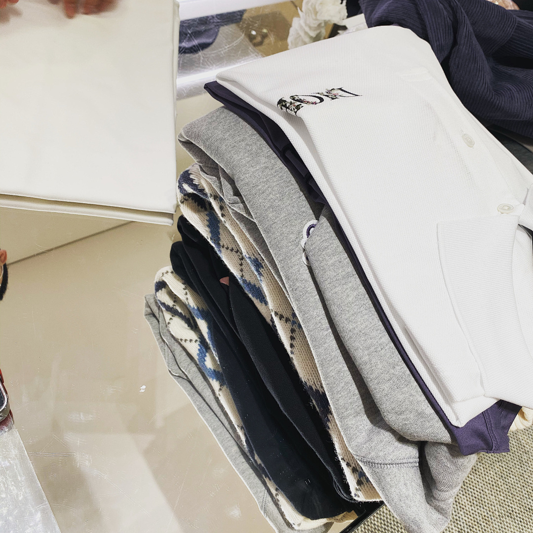 Other Retail Purchase Recorded - Image 37