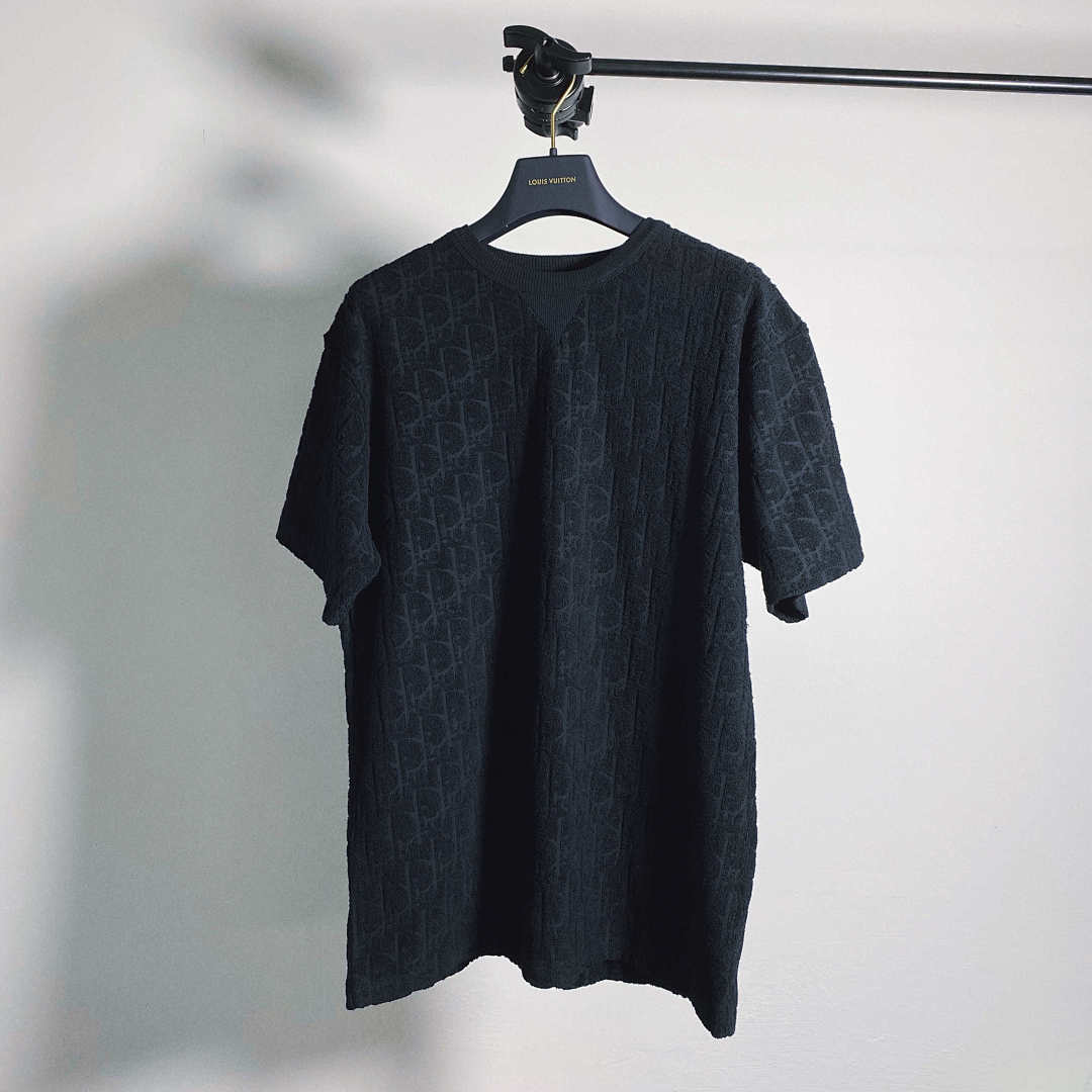 Other Towel (BLACK TEE), photo 1