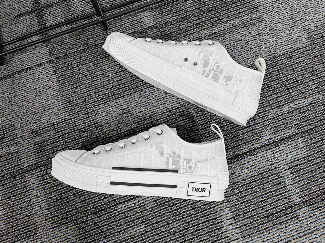 Other White HIGH-TOP & LOW-TOP - Image 14
