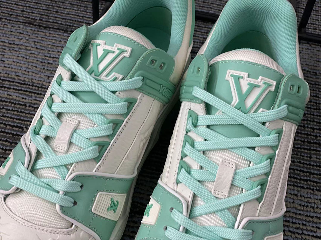 Other VV Mint Green Trainer - Image 13