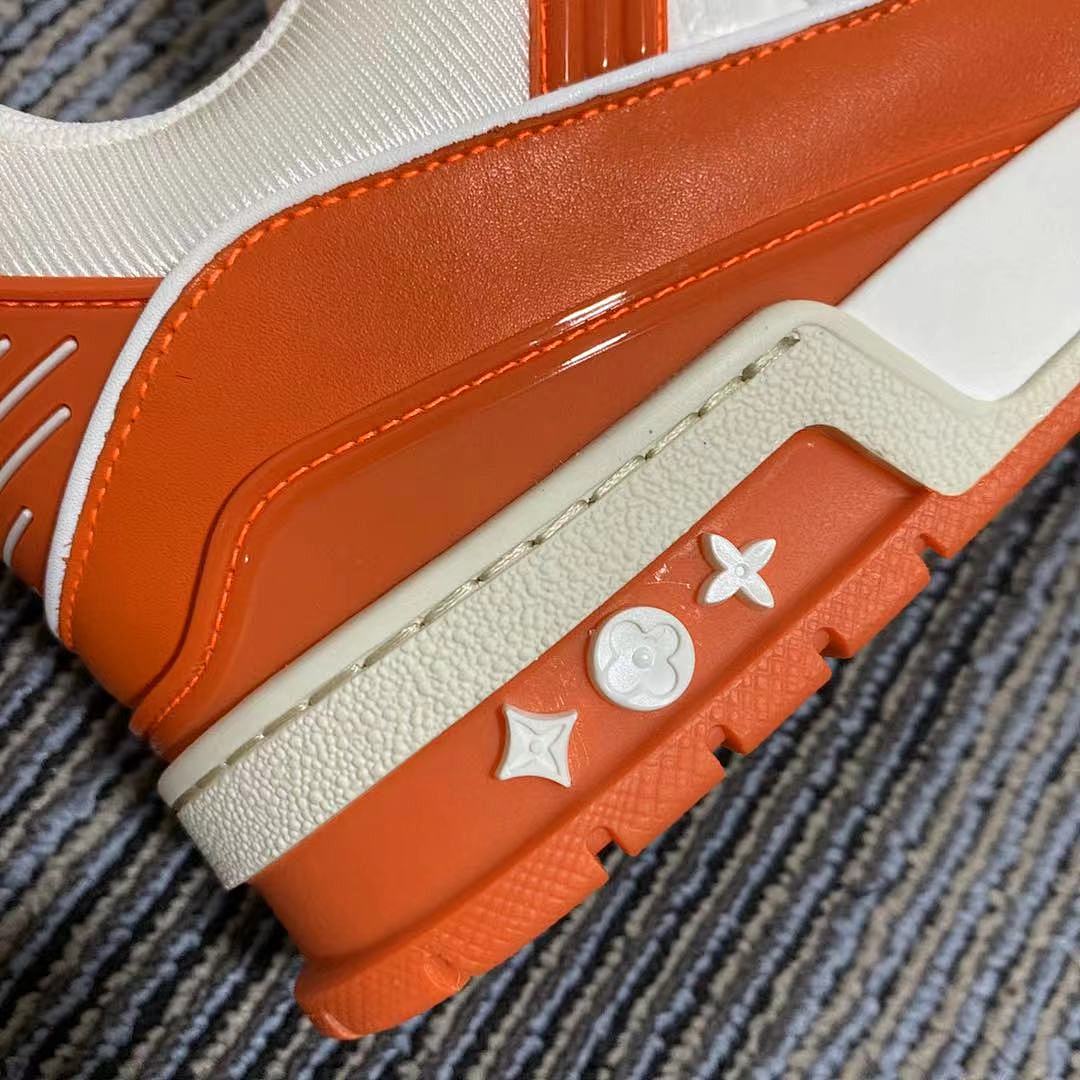 Other VV 2021 Orange Trainer - Image 18