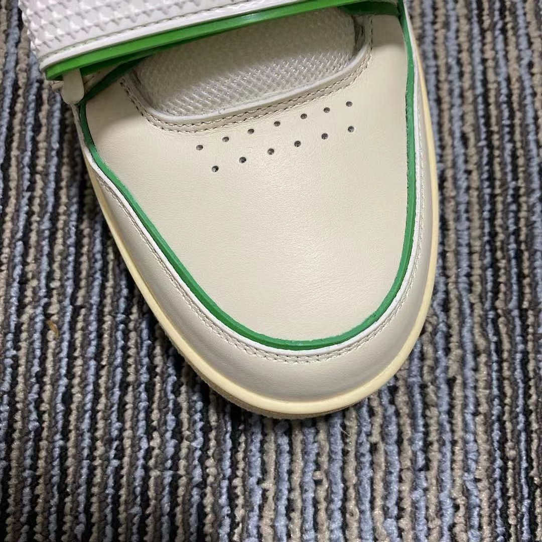 Other VV 2021 Trainer - Image 6