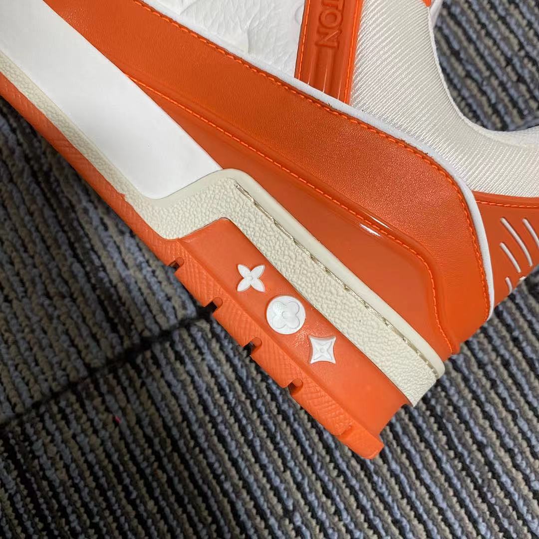 Other VV 2021 Orange Trainer - Image 17
