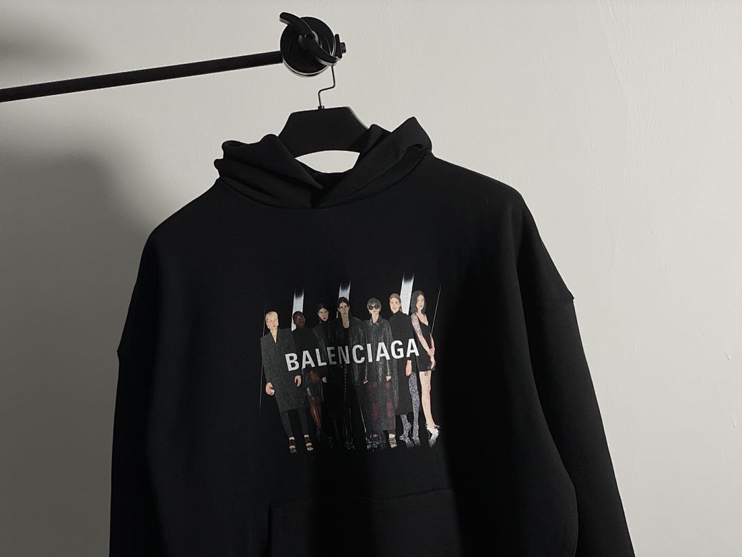 BAL Grey Peopel Hoodie, photo 1