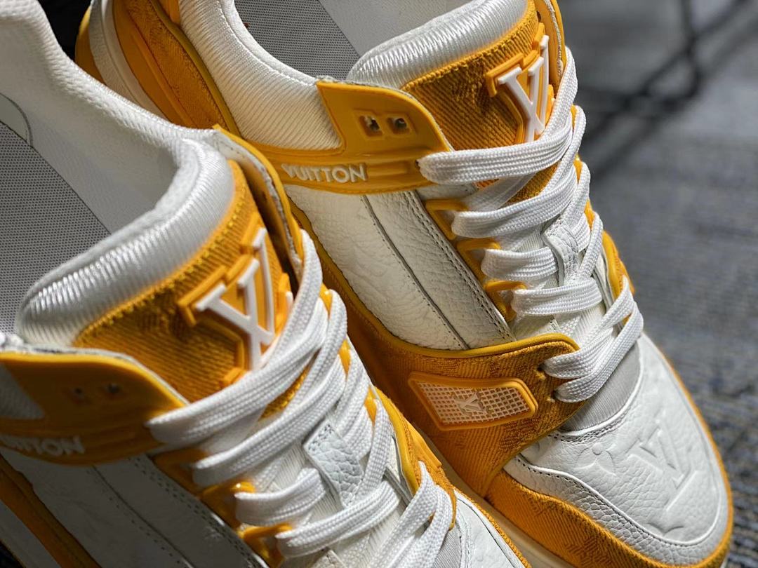 Other VV Yellow 2022SS Trainer - Image 3