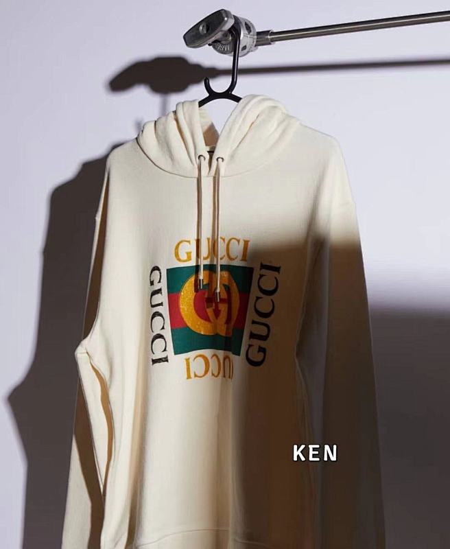 GC Classical Hoodie, photo 1