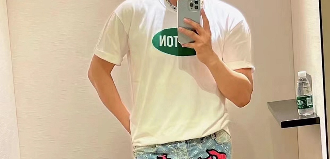 Other VV 2022 Green Logo Tee - Image 4