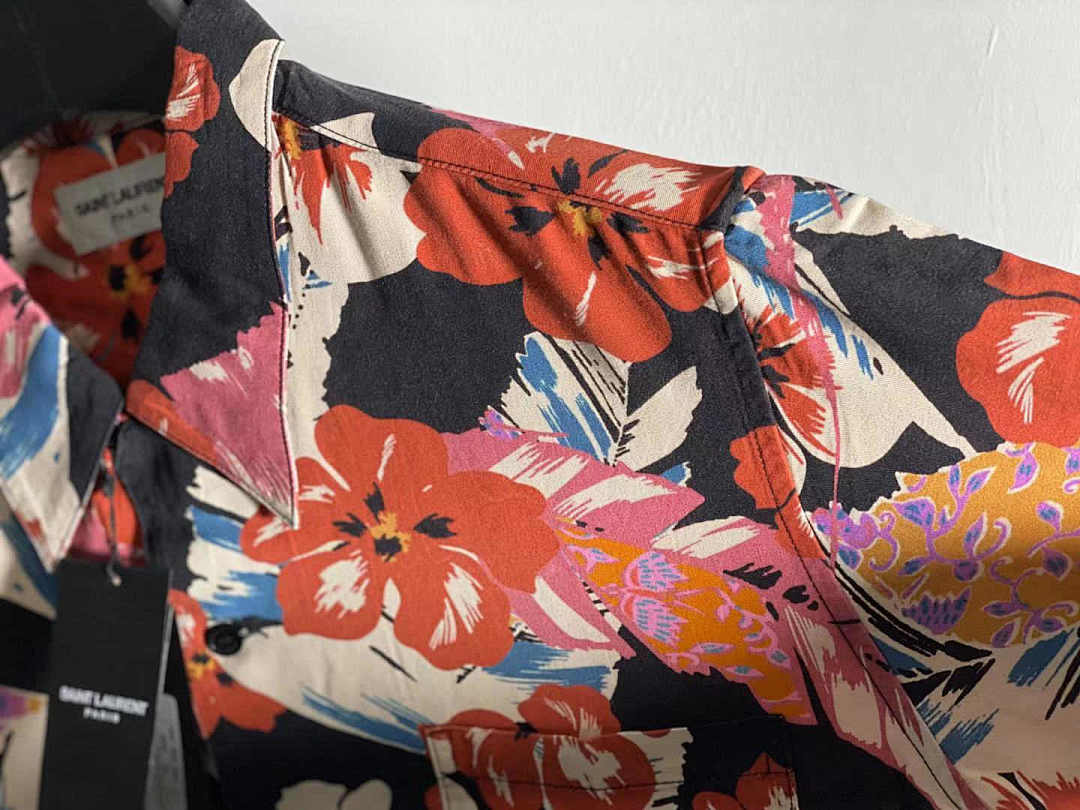 Other SL*P Hawaii Red Shirt—— - Image 21