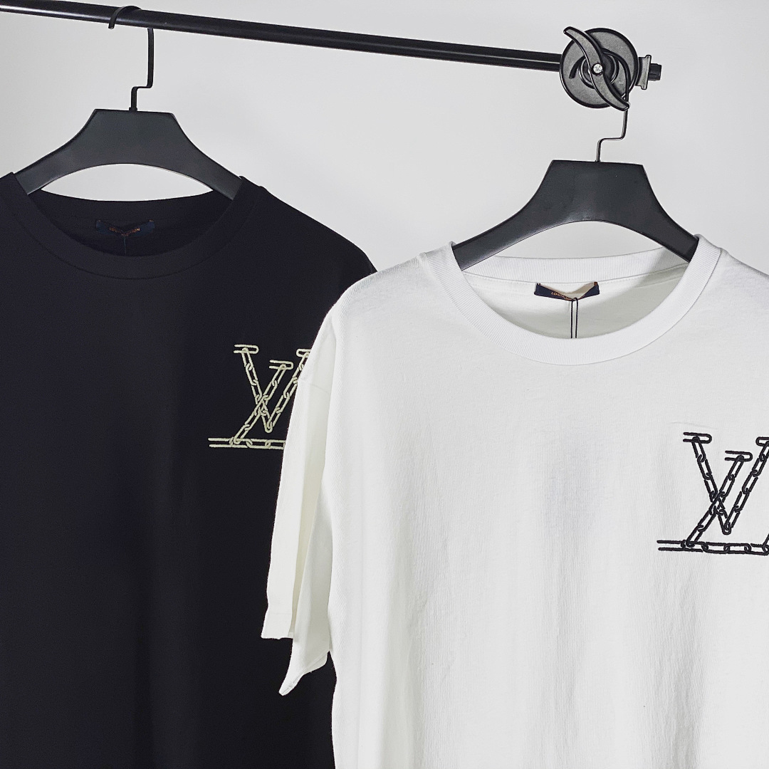 Other VV Embroidery Little Logo Tee