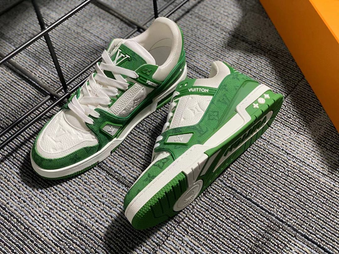 Other VV 2022 Green Denim Trainer - Image 20