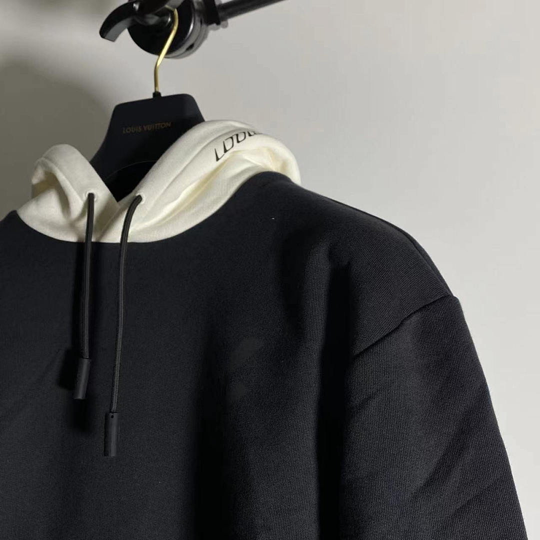 Other VV 2054 22SS Hoodie Preview