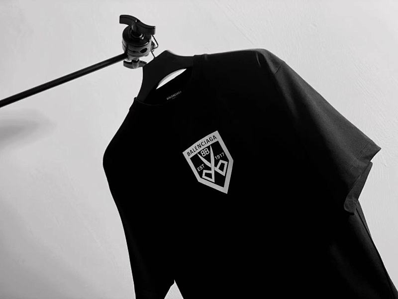 Bal 2021 Knife Logo Tee, photo 1