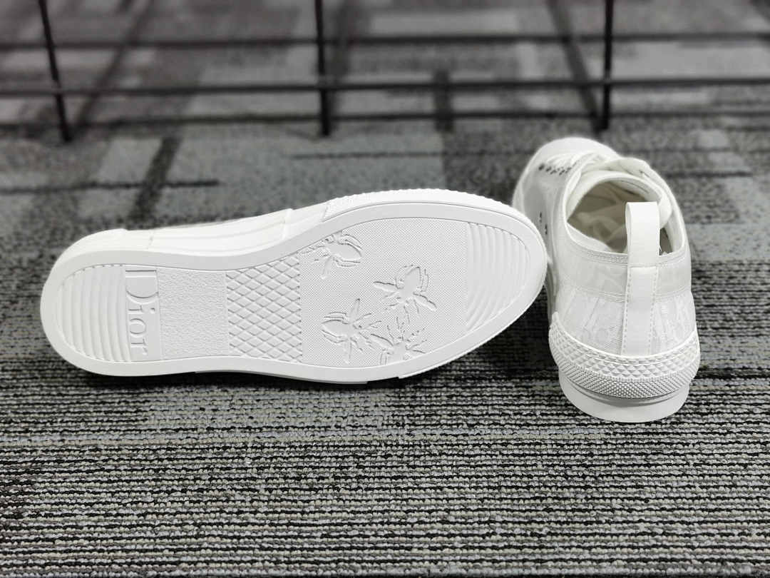 Other White HIGH-TOP & LOW-TOP - Image 9